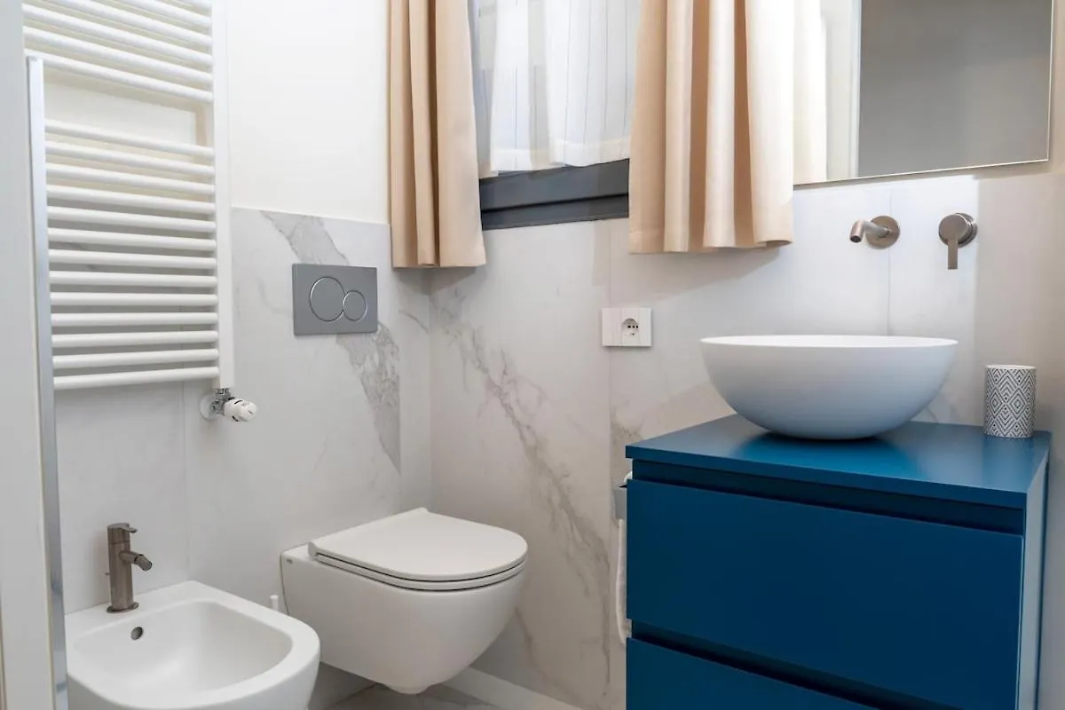 Porta Venezia Stylish Haven Apartment Milan